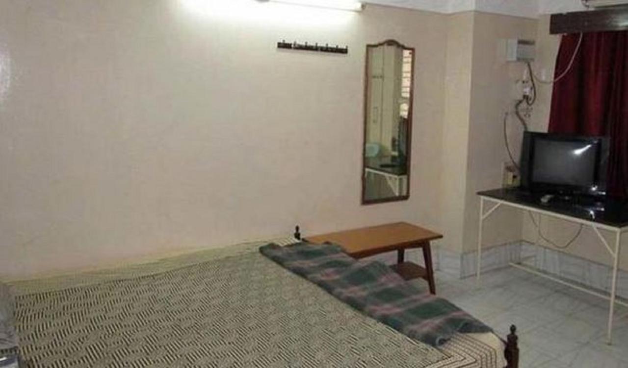 Hotel Kk Residency Chandīgarh Exterior foto